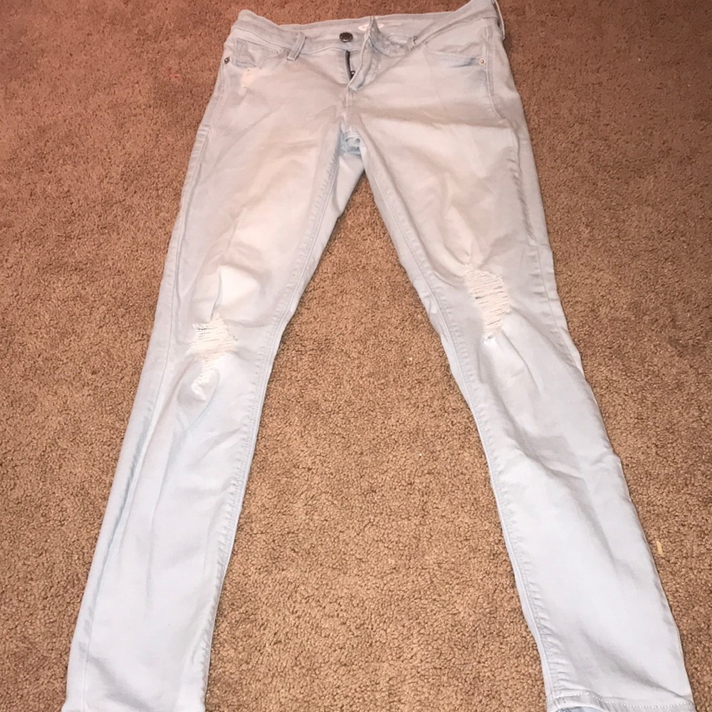 super cute ripped jeans
